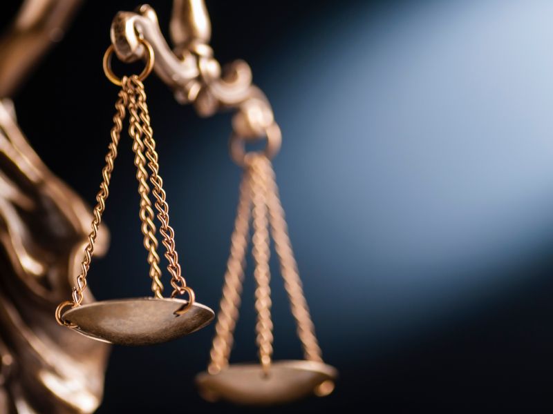 






  

Action nationale des bâtonniers et des bâtonnières du pays : ils exercent leur droit de visite dans les prisons et dénoncent un problème de société car le système ne fonctionne pas !
  


